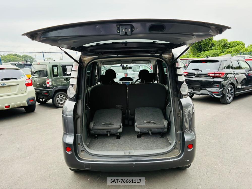 Toyota SIENTA 2008-01 7538433-26