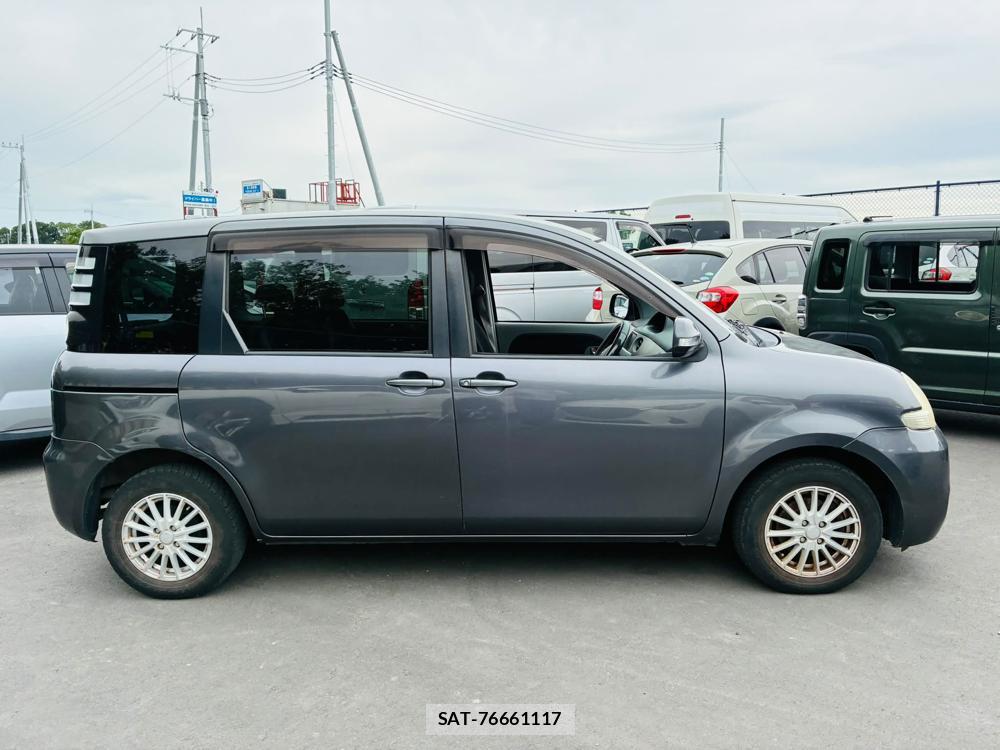 Toyota SIENTA 2008-01 7538433-5