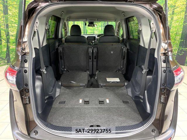 Toyota SIENTA 2018-12 7620003-10