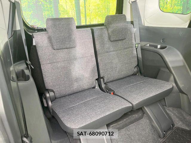 Toyota SIENTA 2023-12 7619997-9