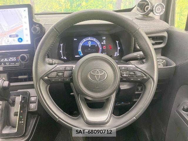 Toyota SIENTA 2023-12 7619997-11
