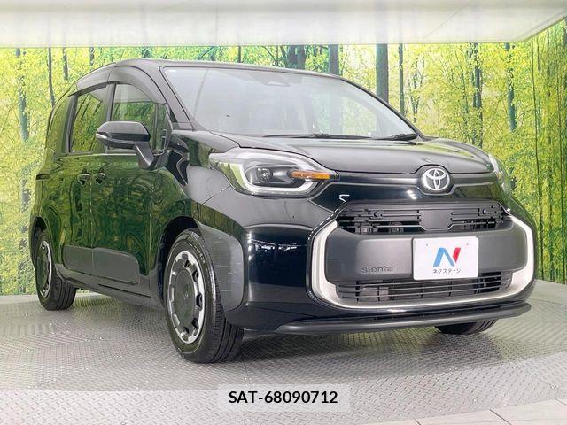 Toyota SIENTA 2023-12 7619997-16