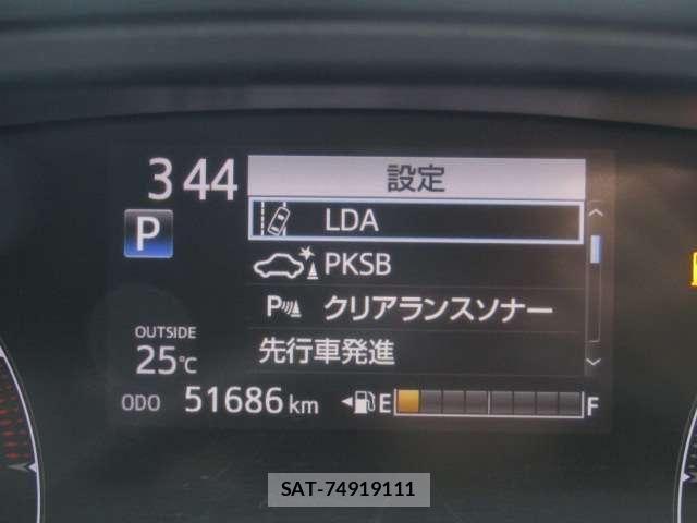Toyota SIENTA 2018-11 7620006-7