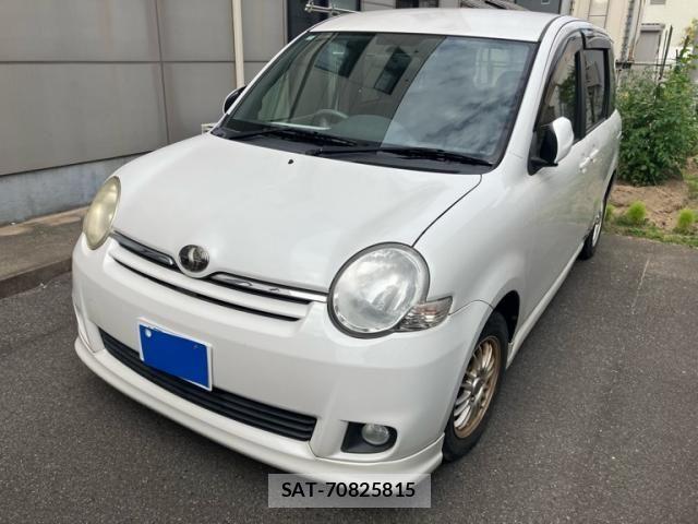 Toyota SIENTA 2010-08 7620041-0
