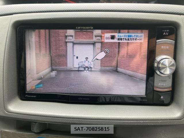 Toyota SIENTA 2010-08 7620041-26