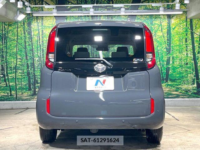 Toyota SIENTA 2023-09 7619996-15