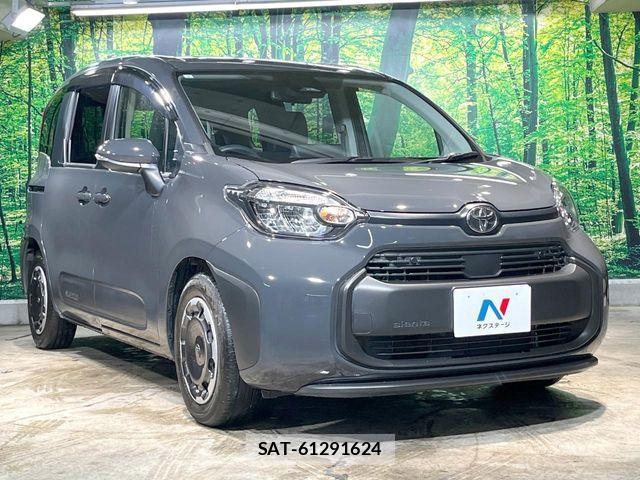 Toyota SIENTA 2023-09 7619996-16