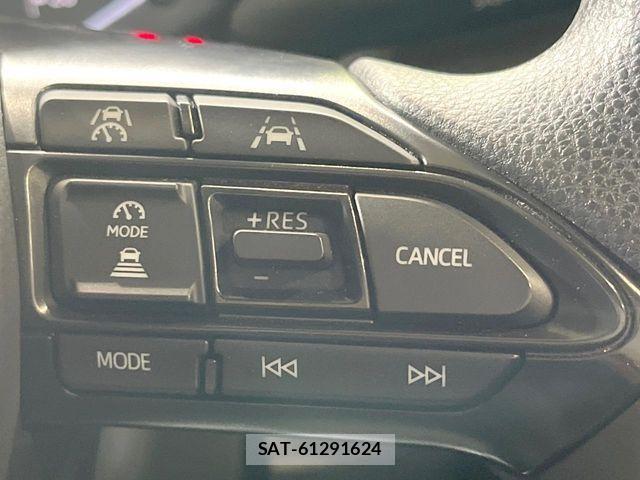 Toyota SIENTA 2023-09 7619996-4