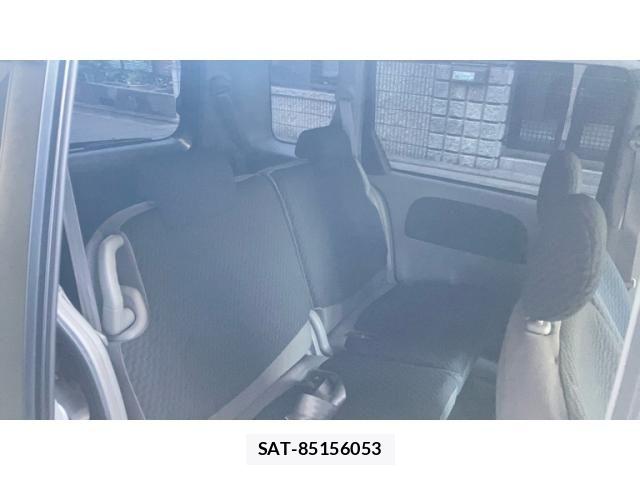 Toyota SIENTA 2009-07 7620039-16