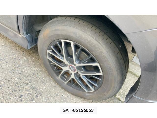 Toyota SIENTA 2009-07 7620039-3