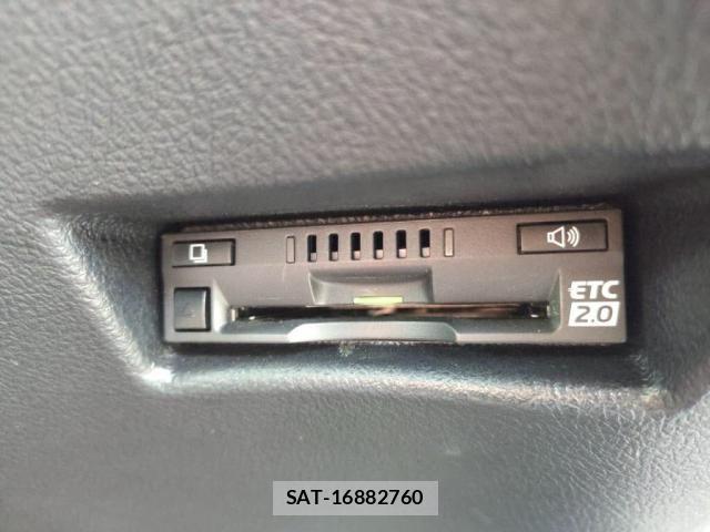 Toyota SIENTA 2020-12 7619998-18