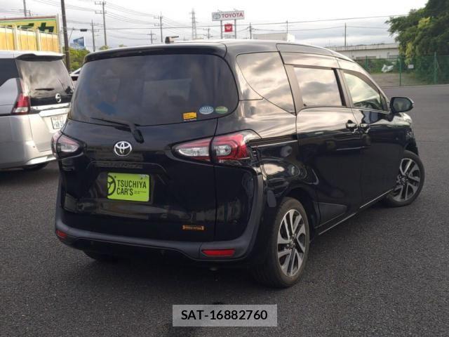 Toyota SIENTA 2020-12 7619998-1