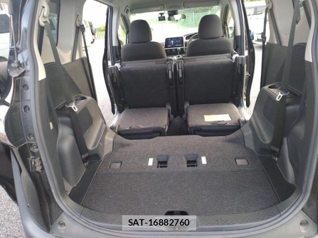 Toyota SIENTA 2020-12 7619998-26
