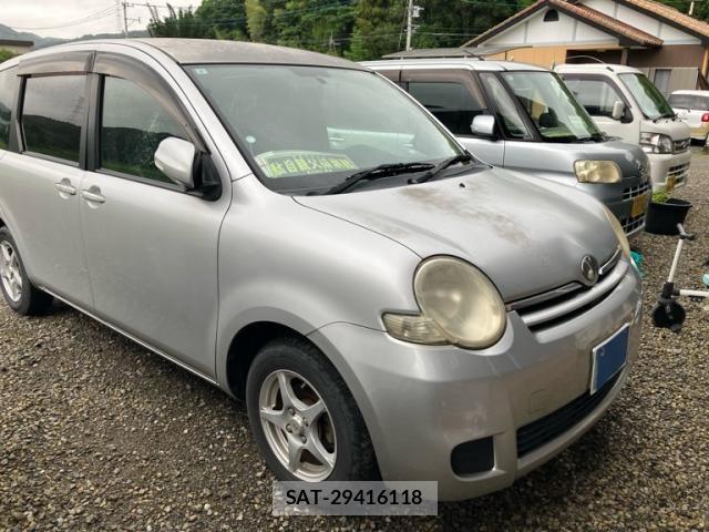 Toyota SIENTA 2007-08 7620038-0