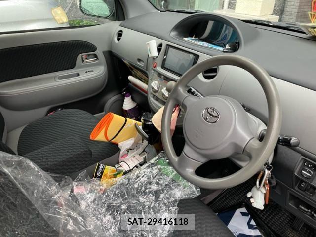 Toyota SIENTA 2007-08 7620038-9