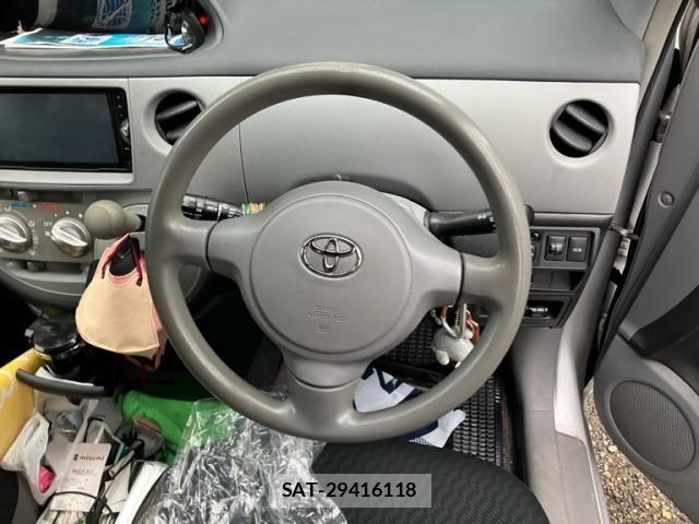 Toyota SIENTA 2007-08 7620038-10