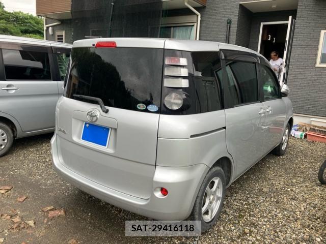 Toyota SIENTA 2007-08 7620038-6
