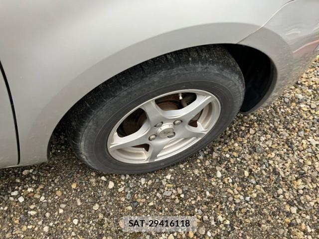 Toyota SIENTA 2007-08 7620038-8