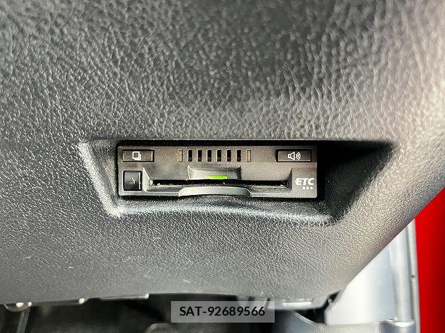 Toyota SIENTA 2021-02 7620000-15