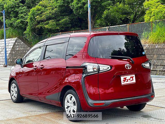 Toyota SIENTA 2021-02 7620000-8