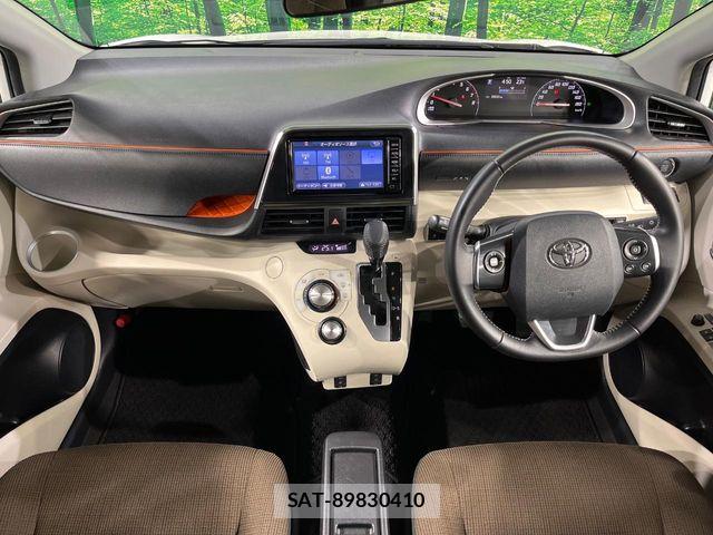 Toyota SIENTA 2016-10 7620002-1