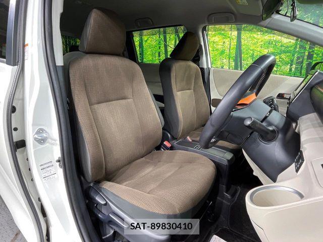 Toyota SIENTA 2016-10 7620002-7