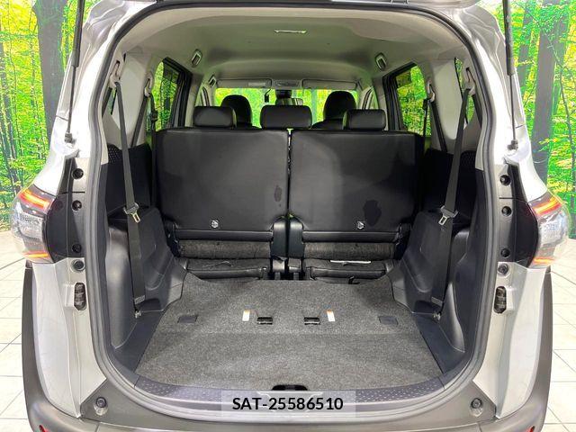 Toyota SIENTA 2018-01 7620015-10