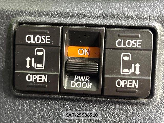 Toyota SIENTA 2018-01 7620015-4