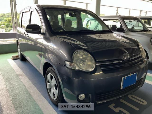 Toyota SIENTA 2010-04 7620040-2