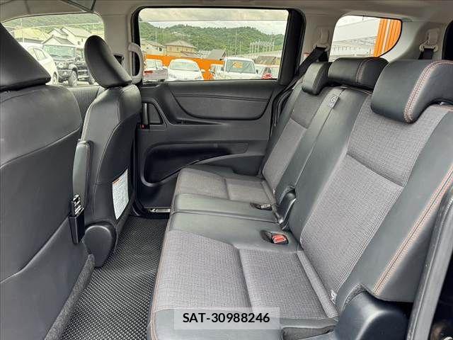 Toyota SIENTA 2017-09 7620007-18