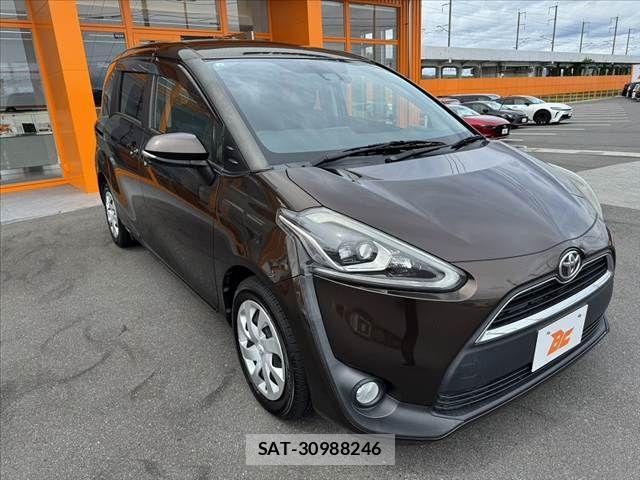 Toyota SIENTA 2017-09 7620007-7