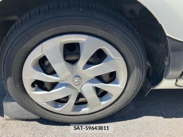 Toyota SIENTA 2018-04 7620034-9