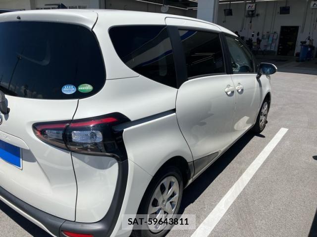 Toyota SIENTA 2018-04 7620034-3