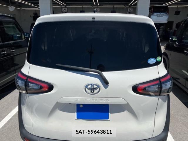 Toyota SIENTA 2018-04 7620034-4