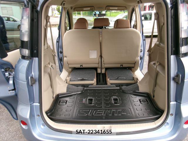 Toyota SIENTA 2012-01 7620035-14