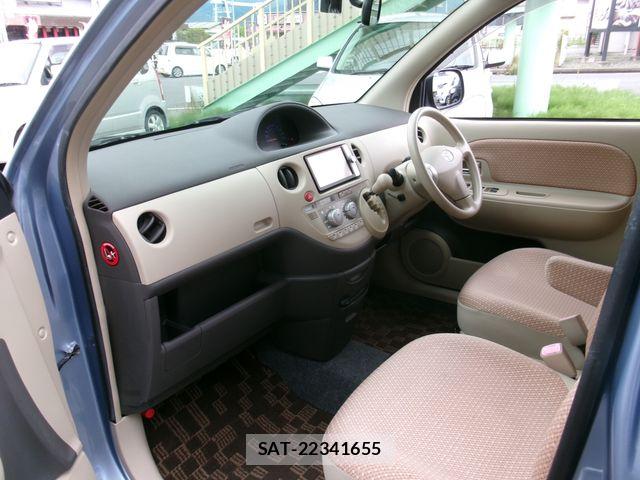Toyota SIENTA 2012-01 7620035-5