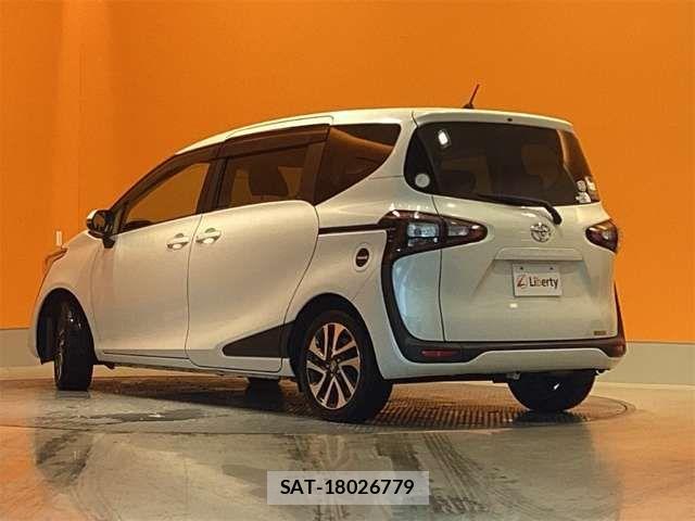 Toyota SIENTA 2017-03 7620032-9