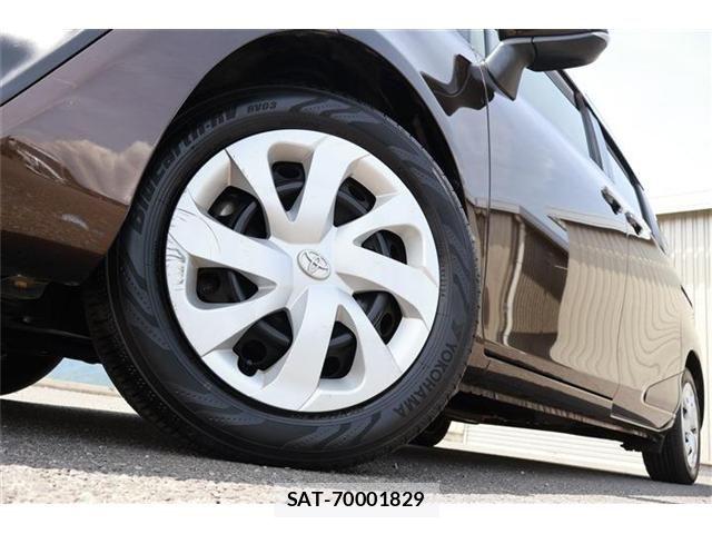 Toyota SIENTA 2016-06 7620004-14
