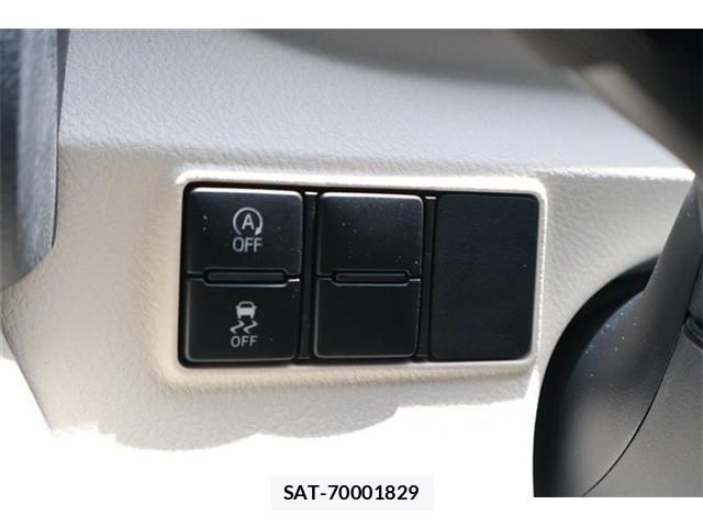 Toyota SIENTA 2016-06 7620004-6