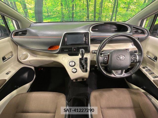Toyota SIENTA 2015-07 7620024-1