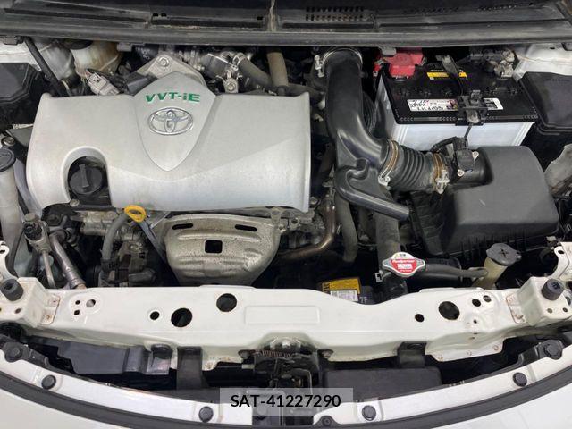 Toyota SIENTA 2015-07 7620024-19