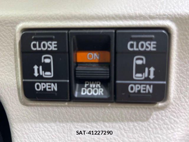 Toyota SIENTA 2015-07 7620024-6