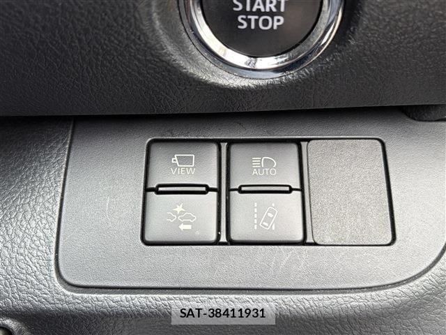 Toyota SIENTA 2018-10 7620005-27