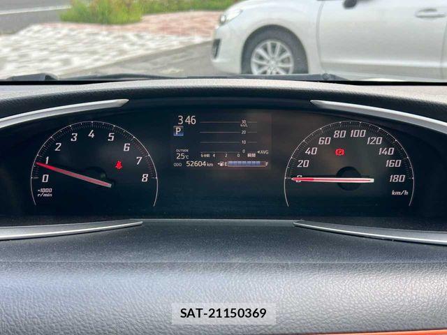 Toyota SIENTA 2016-08 7620028-15