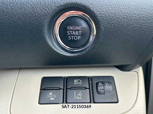 Toyota SIENTA 2016-08 7620028-7