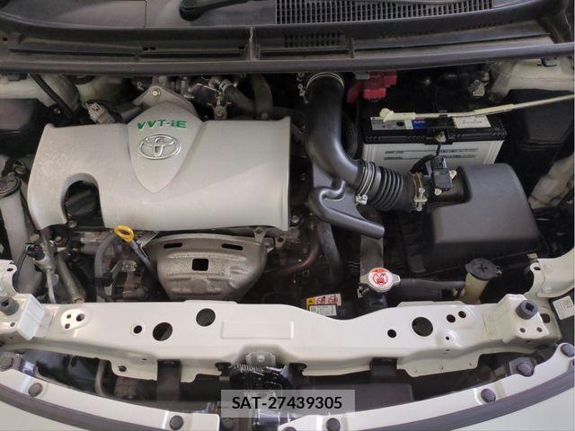 Toyota SIENTA 2017-11 7620025-25