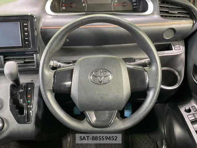 Toyota SIENTA 2016-01 7620026-11