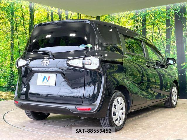 Toyota SIENTA 2016-01 7620026-17