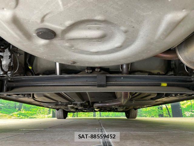 Toyota SIENTA 2016-01 7620026-19
