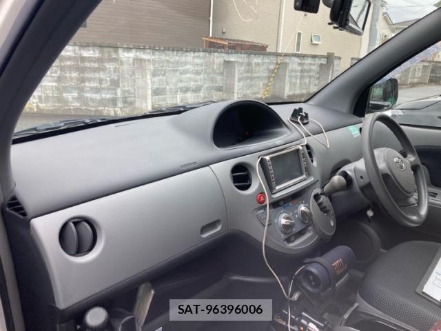 Toyota SIENTA 2005-07 7620042-17
